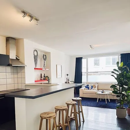 Historic Center Walk To Everything Апартаменты